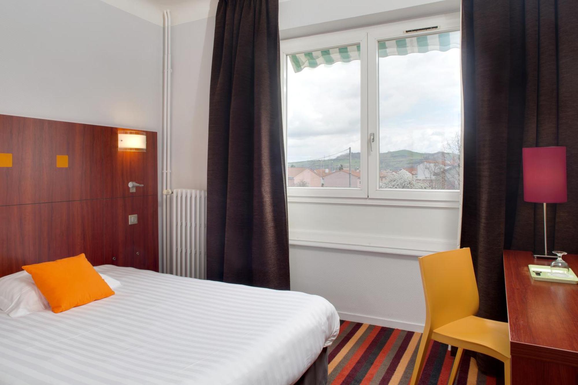 The Originals Boutique, Hotel Le Pariou, Issoire Room photo