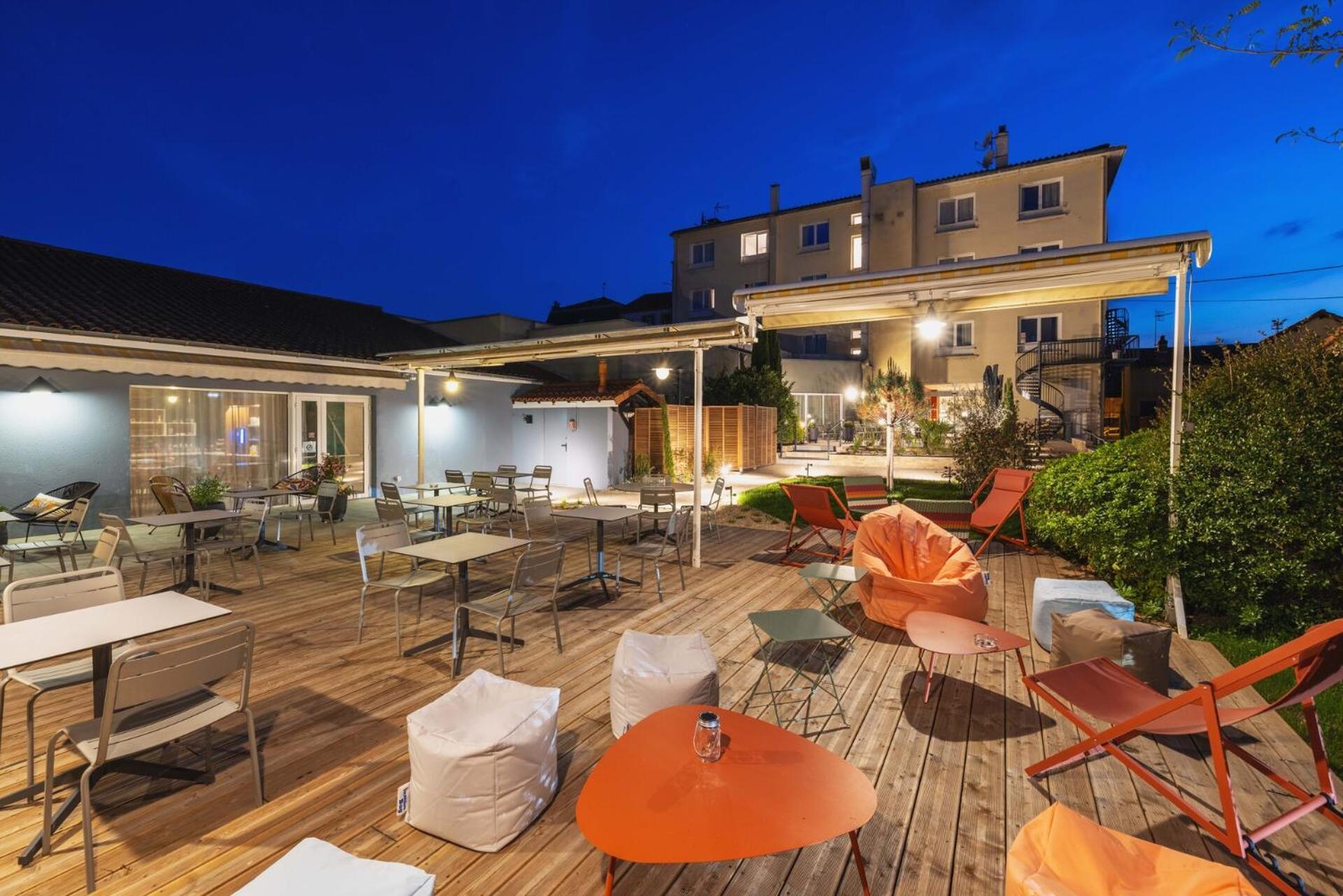 The Originals Boutique, Hotel Le Pariou, Issoire Exterior photo