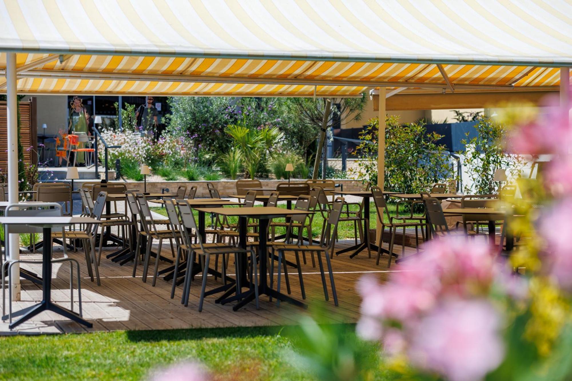 The Originals Boutique, Hotel Le Pariou, Issoire Exterior photo